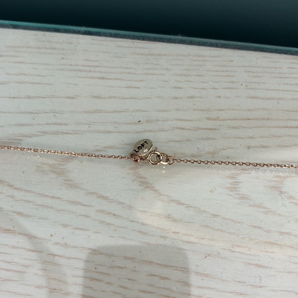 Ann Taylor LOFT Gold Circle Necklace - Picture 3 of 6